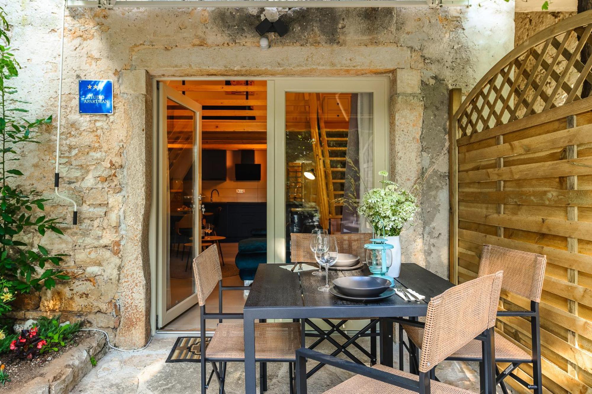 Stella Marina Deluxe Apartment Πόρετς Εξωτερικό φωτογραφία